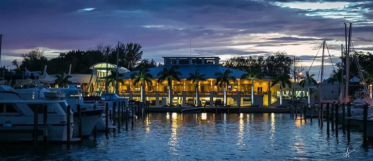 yacht clubs in sarasota florida